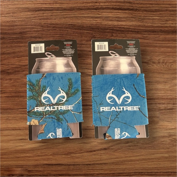 Can coolers Realtree Camo graphics - Picture 2 of 2